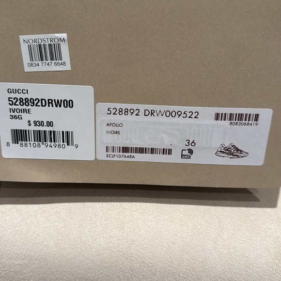 Gucci Apollo ivory sneakers worn ones. Size 6 - Picture 6 of 6